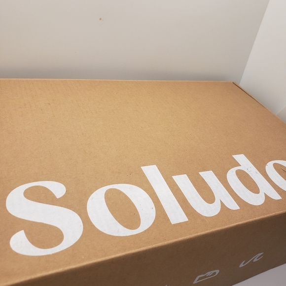 New Soludos Tan retro Sneakers men's 7.5. W 8.5 - Picture 2 of 12